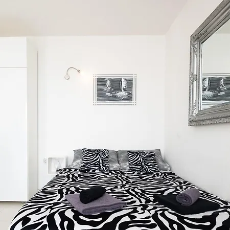 Viky Apartment