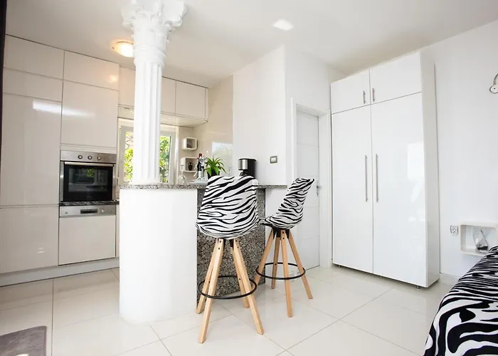 Appartement Viky *